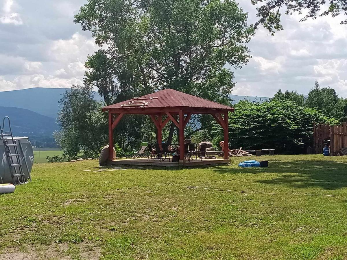Sunny Bear Bed & Breakfast Jelenia Gora Exterior photo